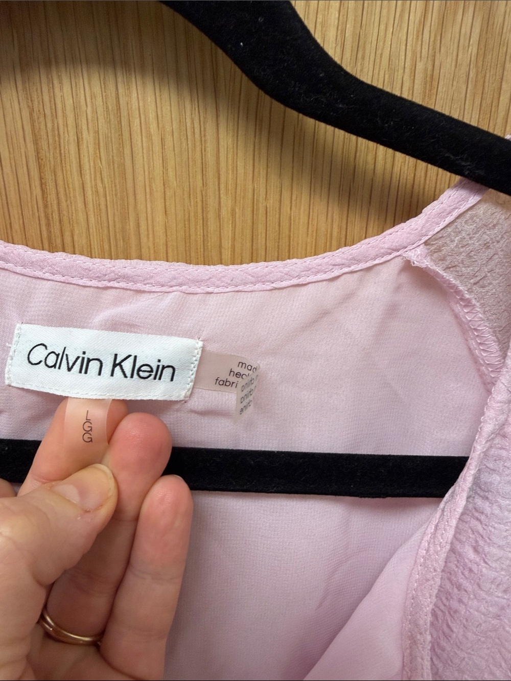 Calvin Klein Soft Barbie Pink V-Neck Textured Long-Sleeve Business Casual Blouse - Picture 3 of 10